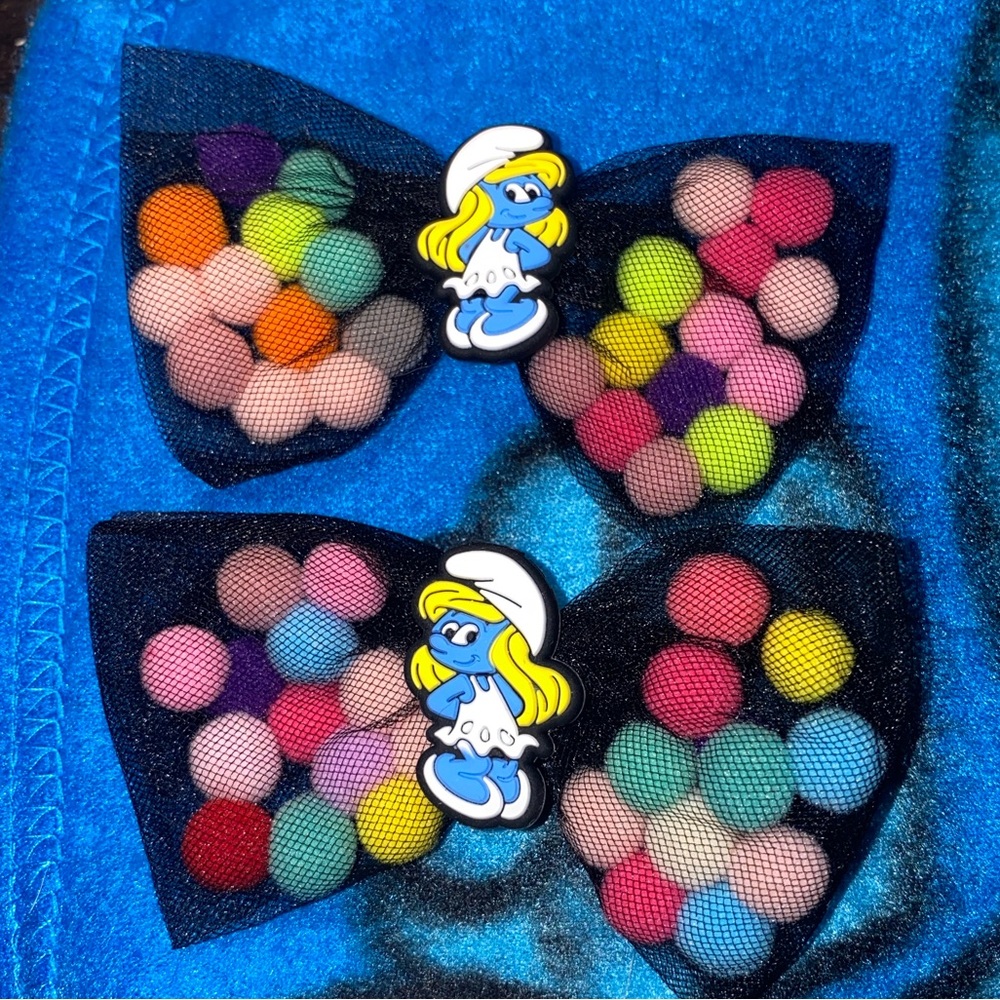 Smurfette black bow claw hair clip total 2
